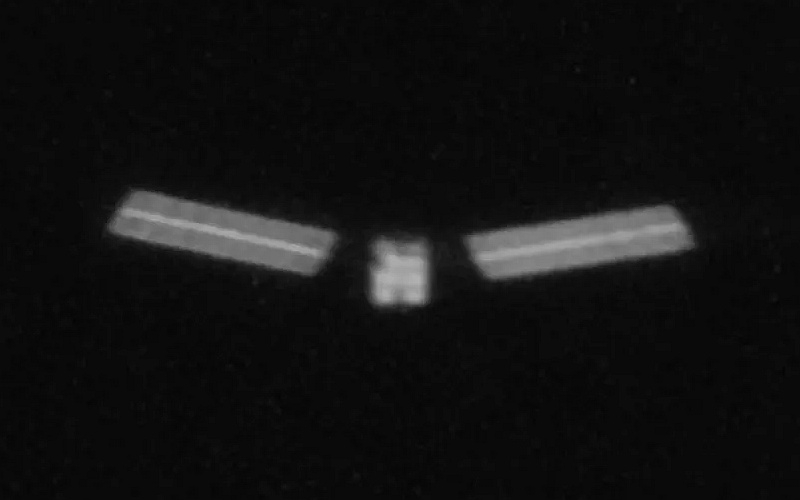 スターリンク衛星が宇宙で墜落したが、衝突前の「肖像」は未損傷のままであった