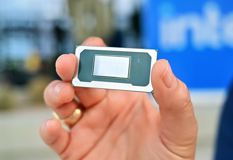 AIブームでインテルのプロセッサ需要が急増し、報告後に株価は20％上昇しました