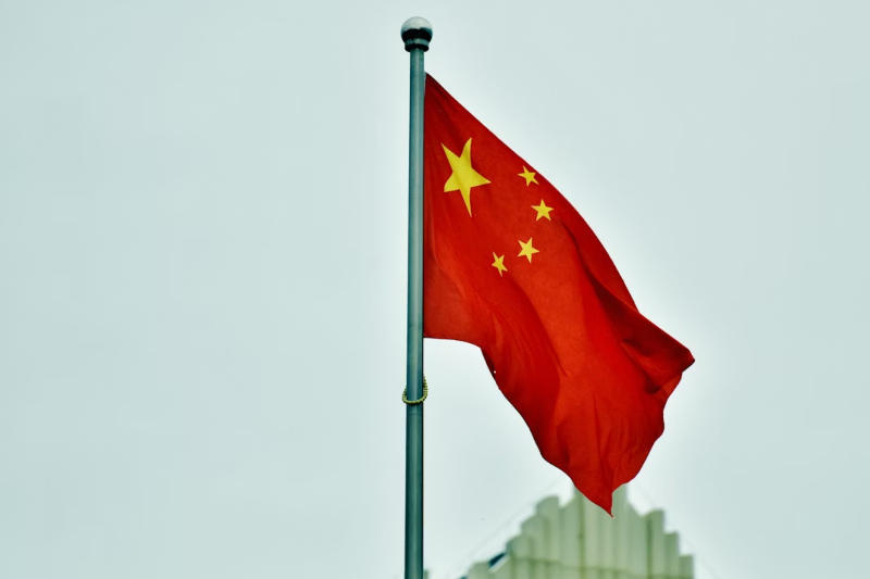 中国と米国は技術分野で大規模な取引を完了せず、半導体メーカーの株式が大量に売却される結果となった