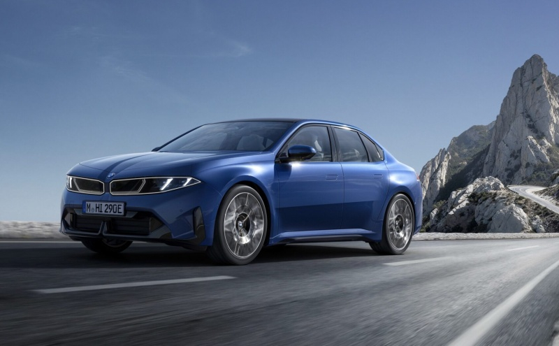 BMWはi3を発表した。これは、3シリーズの完全電気自動車セダンである最初のモデルです