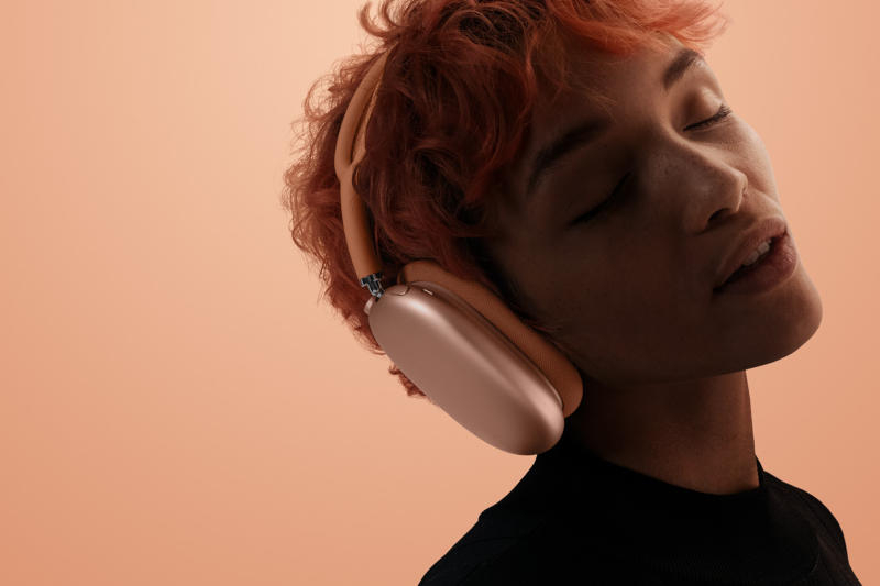 AppleのデザイナーがAirPods Maxの開発詳細を共有しました