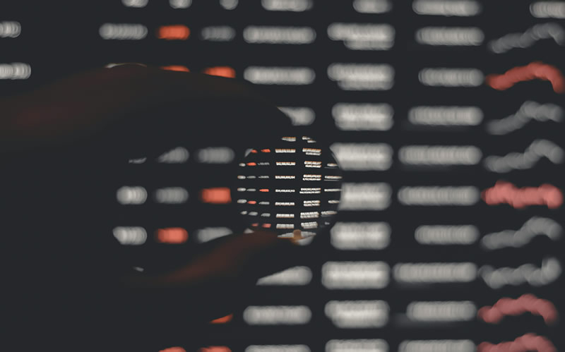 レノボは米国人のデータを大規模に収集し、中国へ転送したと非難されているが、同社はその指摘を完全に否定している。