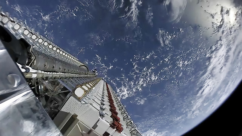 GoogleはSuncatcherイニシアティブの一環として、SpaceXと協力して軌道データセンターを設置することについて話し合っています