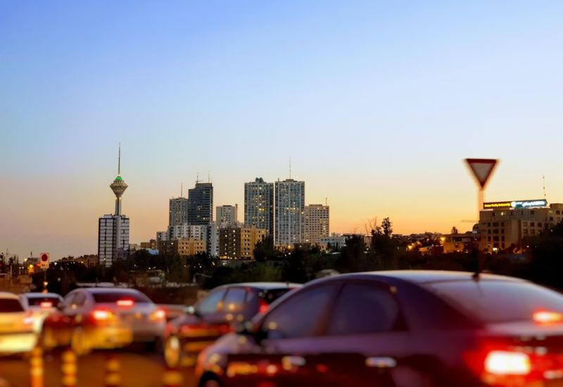 イランは国内全域でのインターネット接続ブロックを千時間超えた。