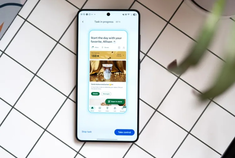 Googleは、Samsung Galaxy S26でタクシーや食事の注文を受け付けるAIエージェントGeminiを発表した。