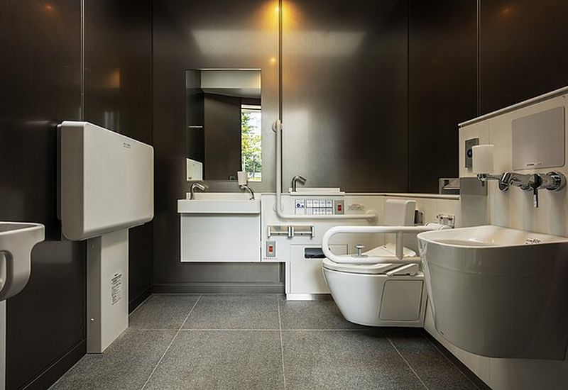 日本のトイレ製造工場は、AI需要の急増とメモリ不足により突然利益を得た。