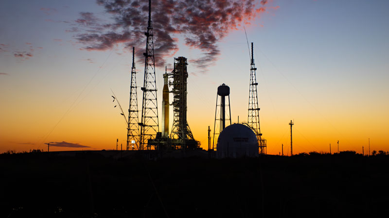 NASAは再びSLS月面ロケットの問題に直面しました。給油中に燃料がタンクに満たされませんでした。