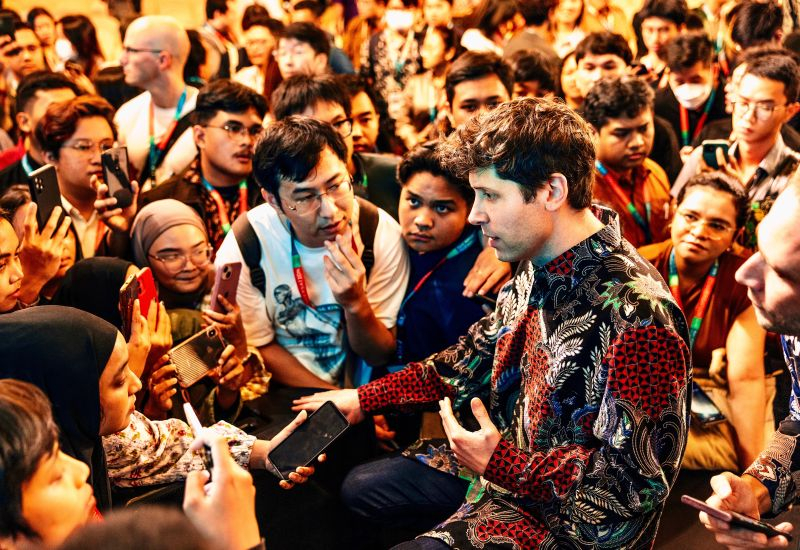 米国で、OpenAIのサム・アルトマン氏の家を放火しようとしていたとされる人物が逮捕された。