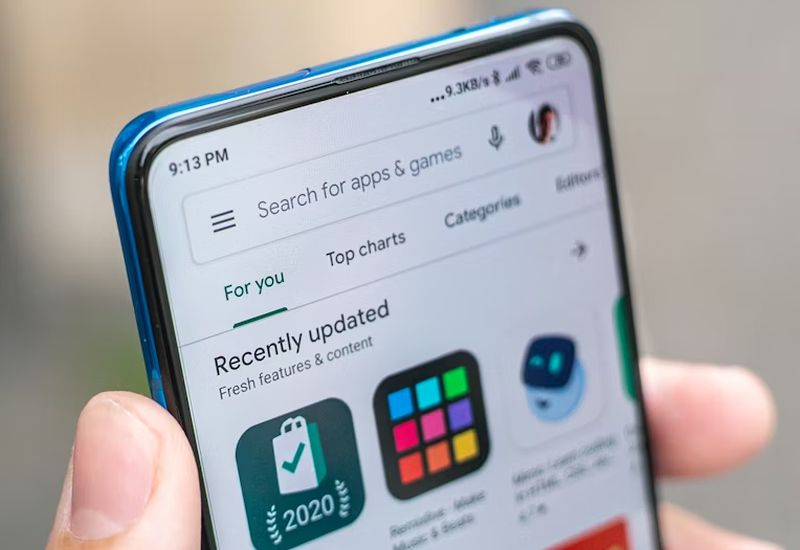 未承認の開発者からAndroidアプリをインストールするには、24時間待って「合理的な思考と明確な記憶」を確認する必要があります。