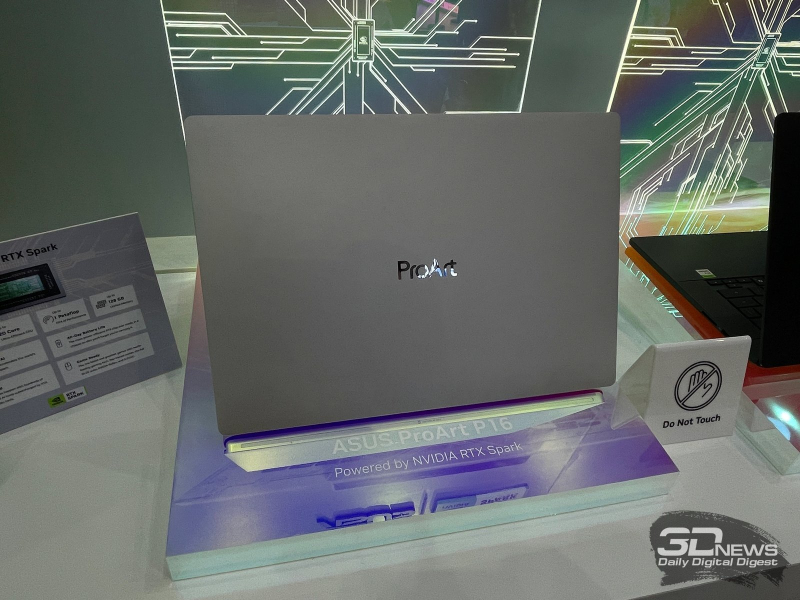 コンピューテックス2026でASUSブースのレポート：Nvidia RTX‑Spark搭載の新ノートパソコン、ゲーミングモデルとオフィス向けソリューション