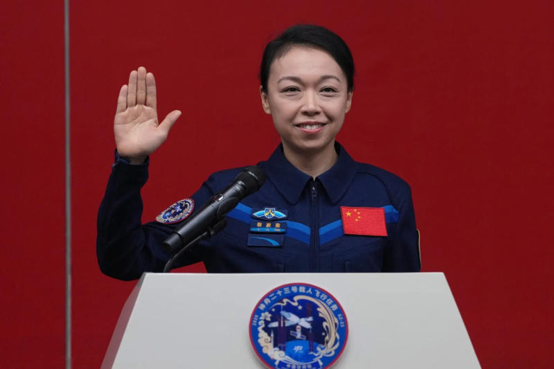 初の香港人女性宇宙飛行士が中国の国際宇宙ステーションへ飛び立つ
