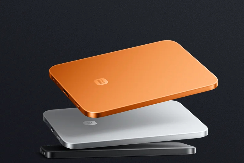 小米は、統合トラッカーXiaomi Tag付きの超薄型磁気パワーバンクUltraThin Magnetic Power Bank 5000 15Wを発売しました