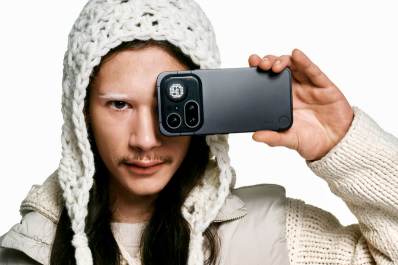 ノッティングは、改良されたバックライトとより高い価格を備えた新しい電話モデルPhone（4a）とPhone（4a）Proを発売しました