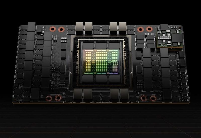 NVIDIAは、中国当局から輸入許可を得た後、H200アクセラレータの生産を再開しました